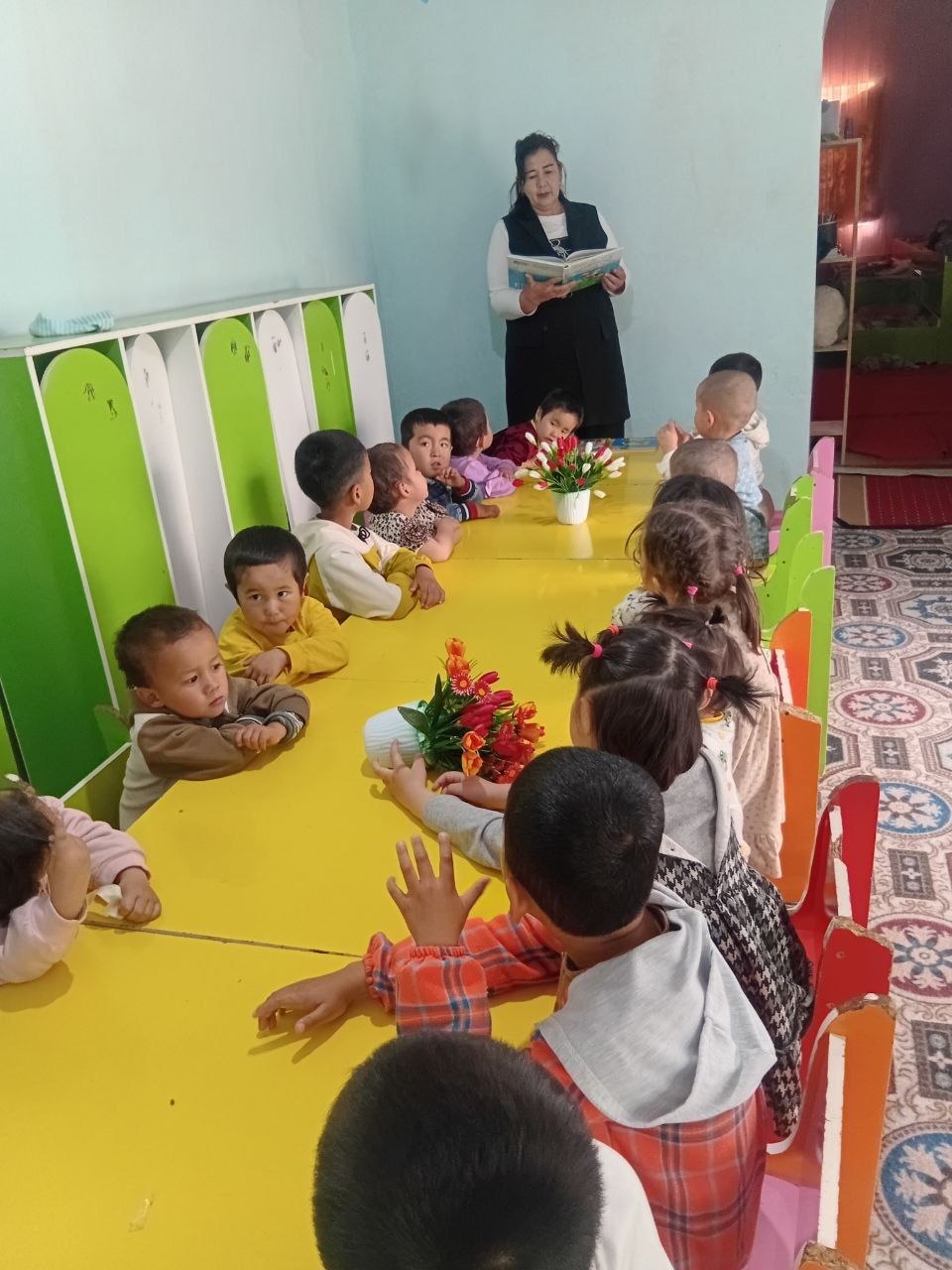 Bolajonlar bilan kitob olamiga sayohat